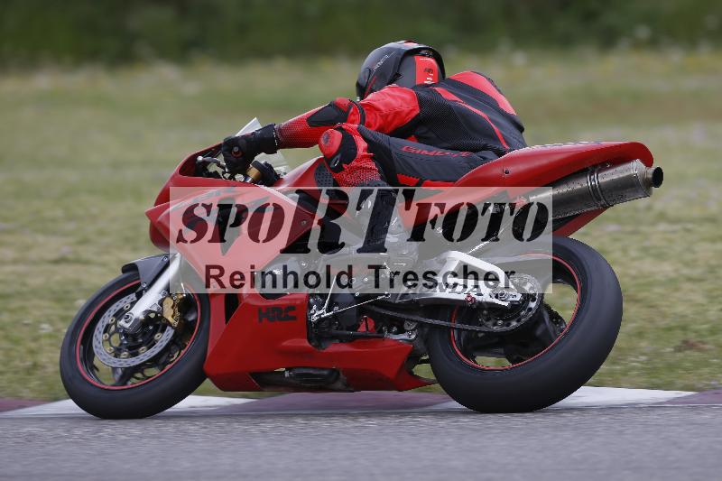 /09 19.04.2026  Caremotion get faster ADR/Gruppe rot/37